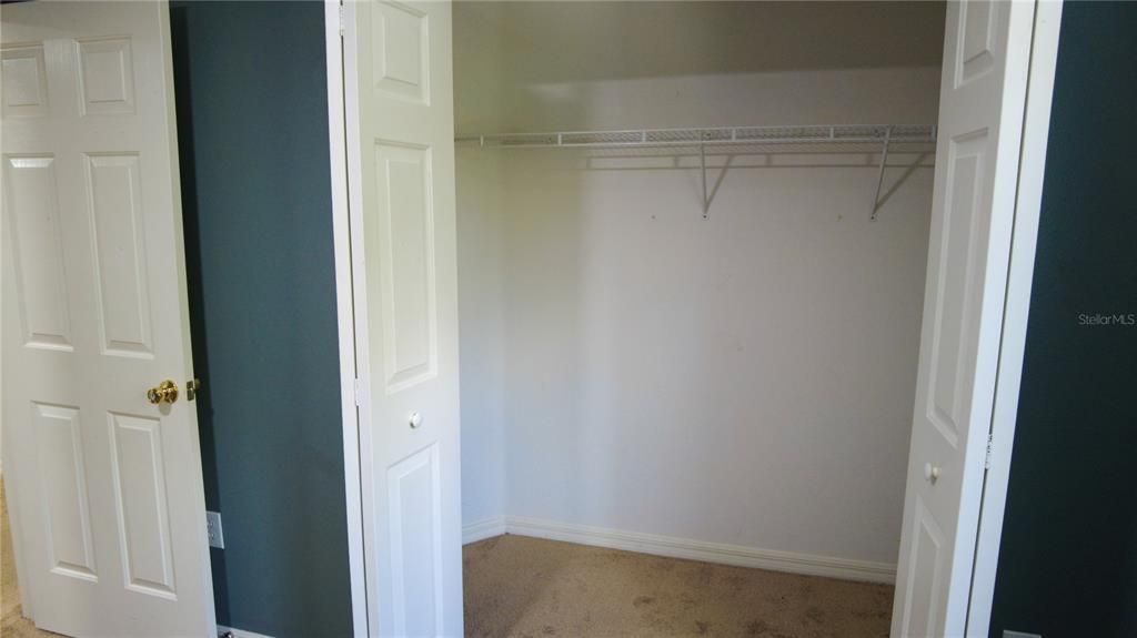 合同活跃: $480,000 (5 贝兹, 3 浴室, 2920 平方英尺)