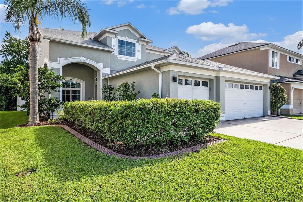 合同活跃: $480,000 (5 贝兹, 3 浴室, 2920 平方英尺)