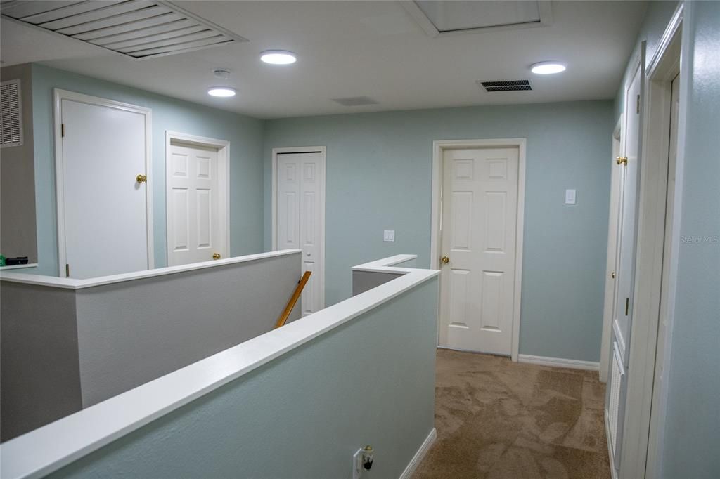 合同活跃: $480,000 (5 贝兹, 3 浴室, 2920 平方英尺)