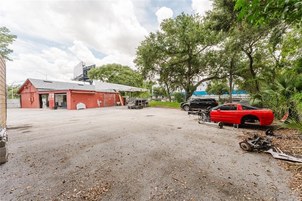 合同活跃: $120,000 (0 贝兹, 0 浴室, 1476 平方英尺)