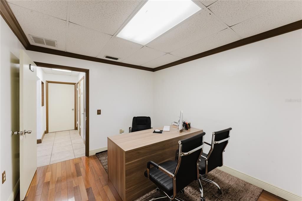 合同活跃: $120,000 (0 贝兹, 0 浴室, 1476 平方英尺)