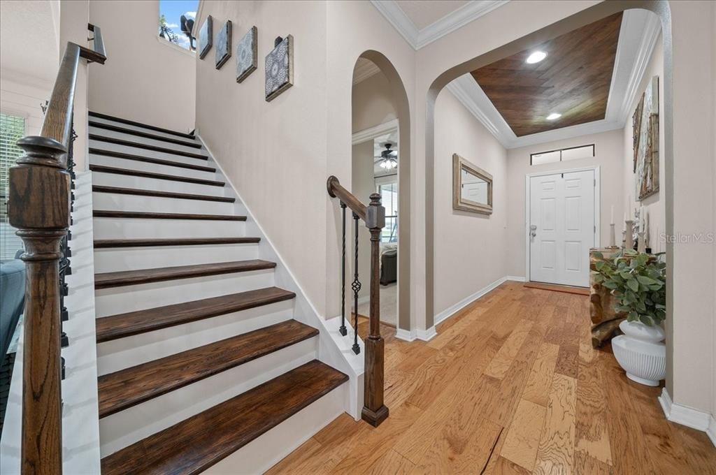 Activo con contrato: $599,990 (5 camas, 3 baños, 3190 Pies cuadrados)