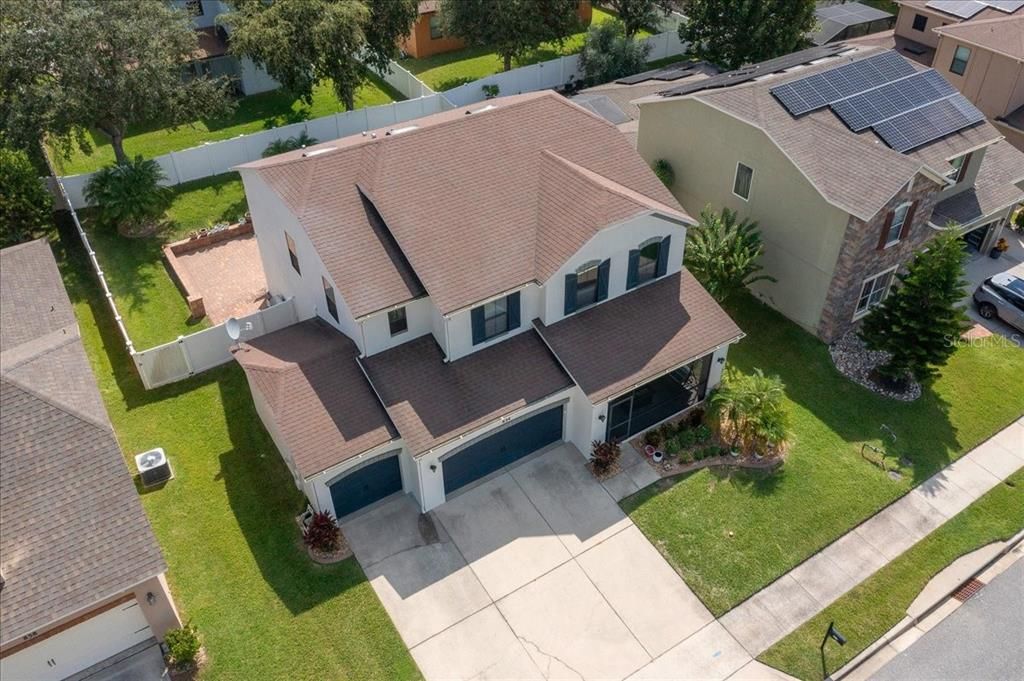 Activo con contrato: $599,990 (5 camas, 3 baños, 3190 Pies cuadrados)