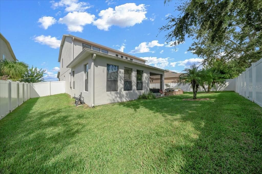 Activo con contrato: $599,990 (5 camas, 3 baños, 3190 Pies cuadrados)