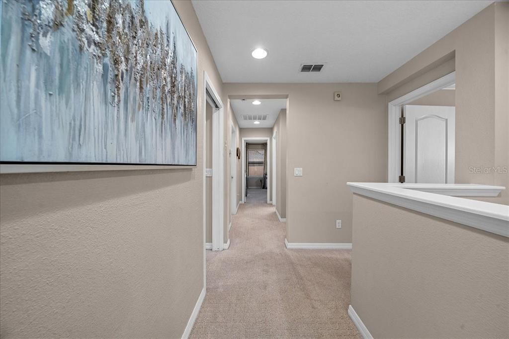 Activo con contrato: $599,990 (5 camas, 3 baños, 3190 Pies cuadrados)