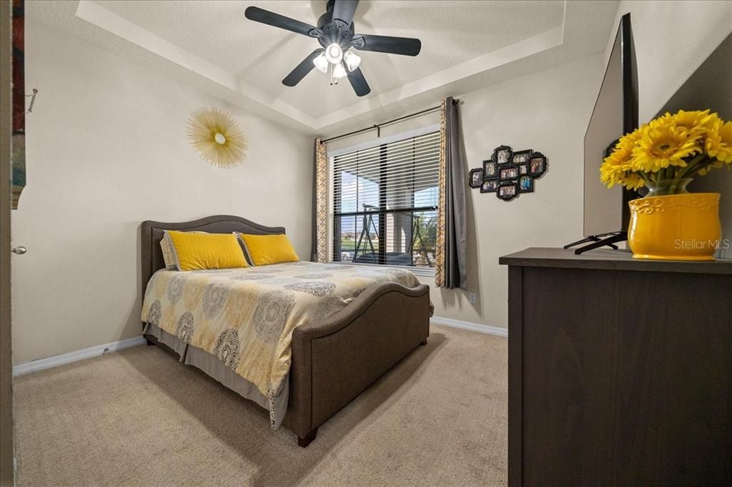 Activo con contrato: $599,990 (5 camas, 3 baños, 3190 Pies cuadrados)