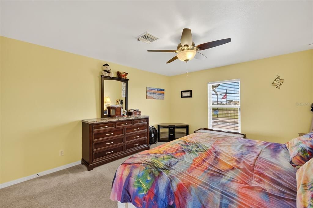 En Venta: $485,000 (3 camas, 2 baños, 1666 Pies cuadrados)