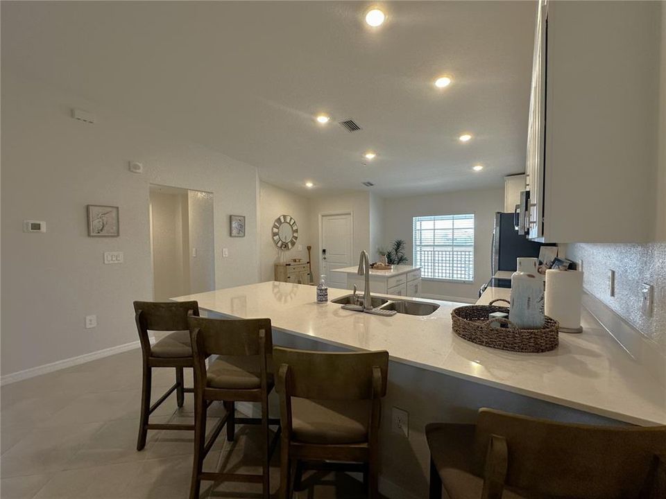 For Rent: $6,000 (2 beds, 2 baths, 1596 Square Feet)