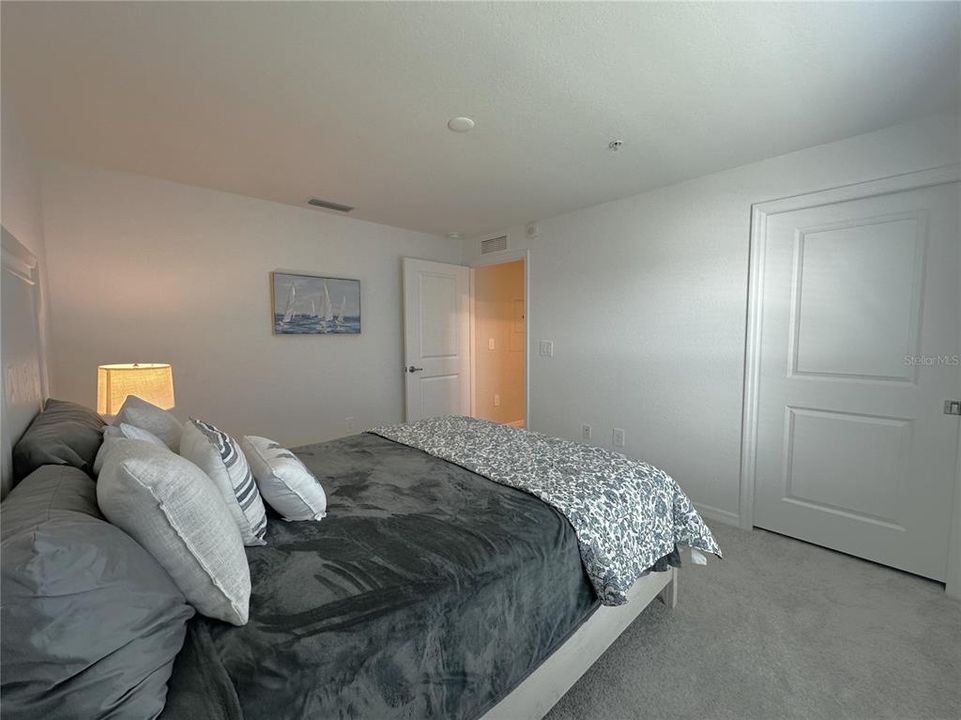 For Rent: $6,000 (2 beds, 2 baths, 1596 Square Feet)