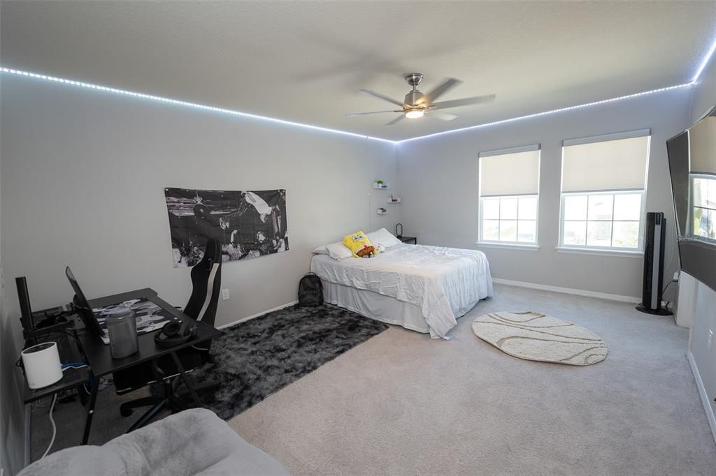 待售: $765,000 (4 贝兹, 3 浴室, 3313 平方英尺)