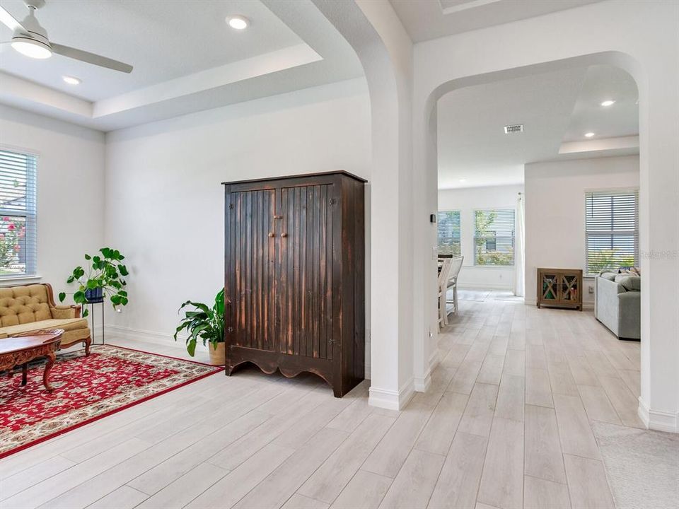 For Sale: $1,099,000 (5 beds, 4 baths, 3615 Square Feet)