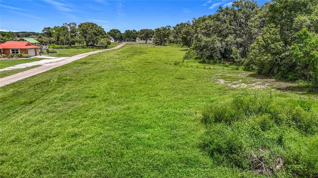 En Venta: $295,000 (2.40 acres)