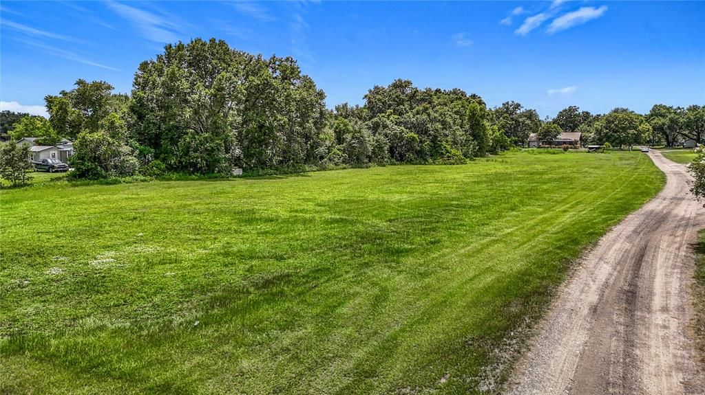 En Venta: $295,000 (2.40 acres)