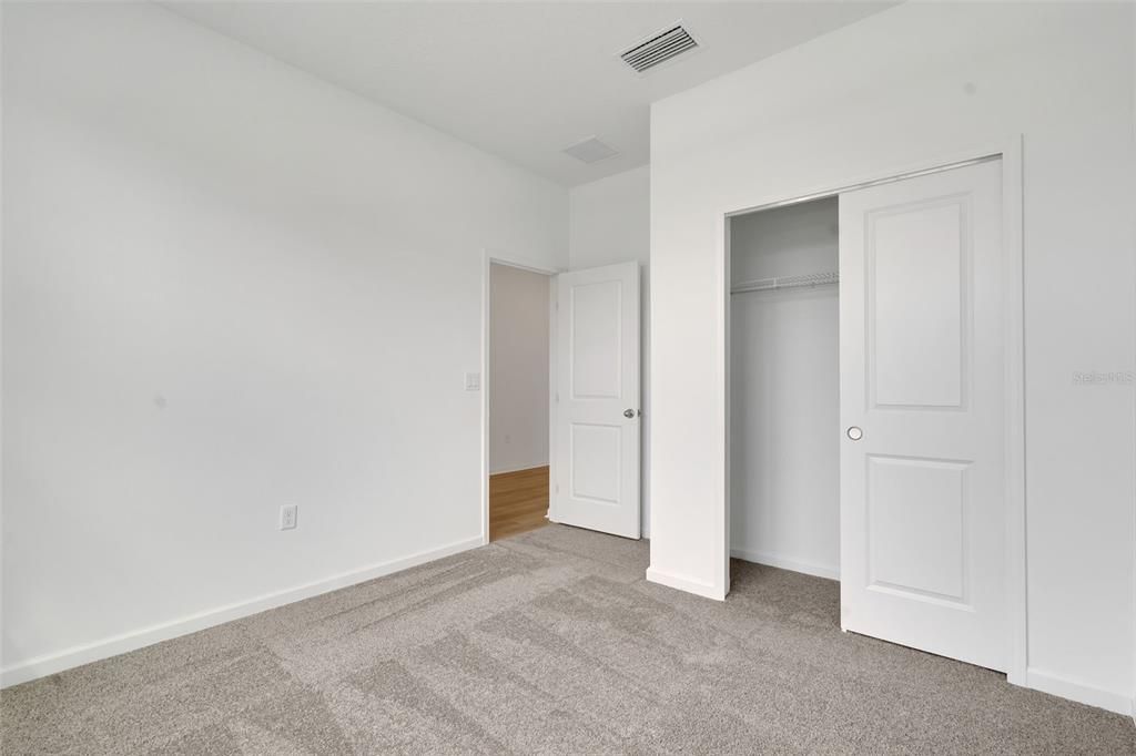 待售: $279,466 (4 贝兹, 2 浴室, 1598 平方英尺)