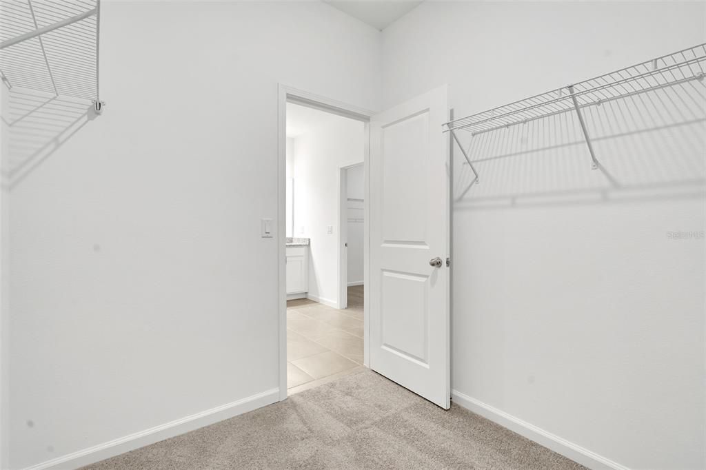 待售: $279,466 (4 贝兹, 2 浴室, 1598 平方英尺)