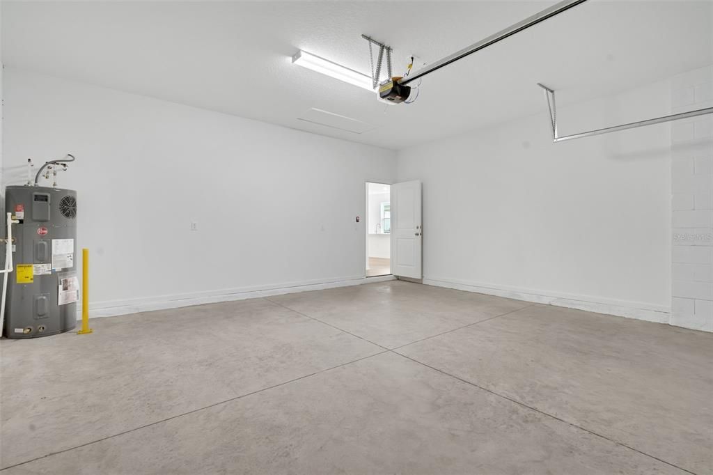 待售: $279,466 (4 贝兹, 2 浴室, 1598 平方英尺)