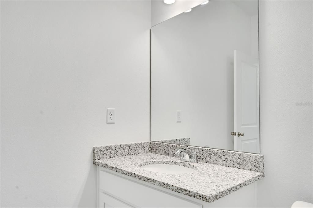 待售: $279,466 (4 贝兹, 2 浴室, 1598 平方英尺)