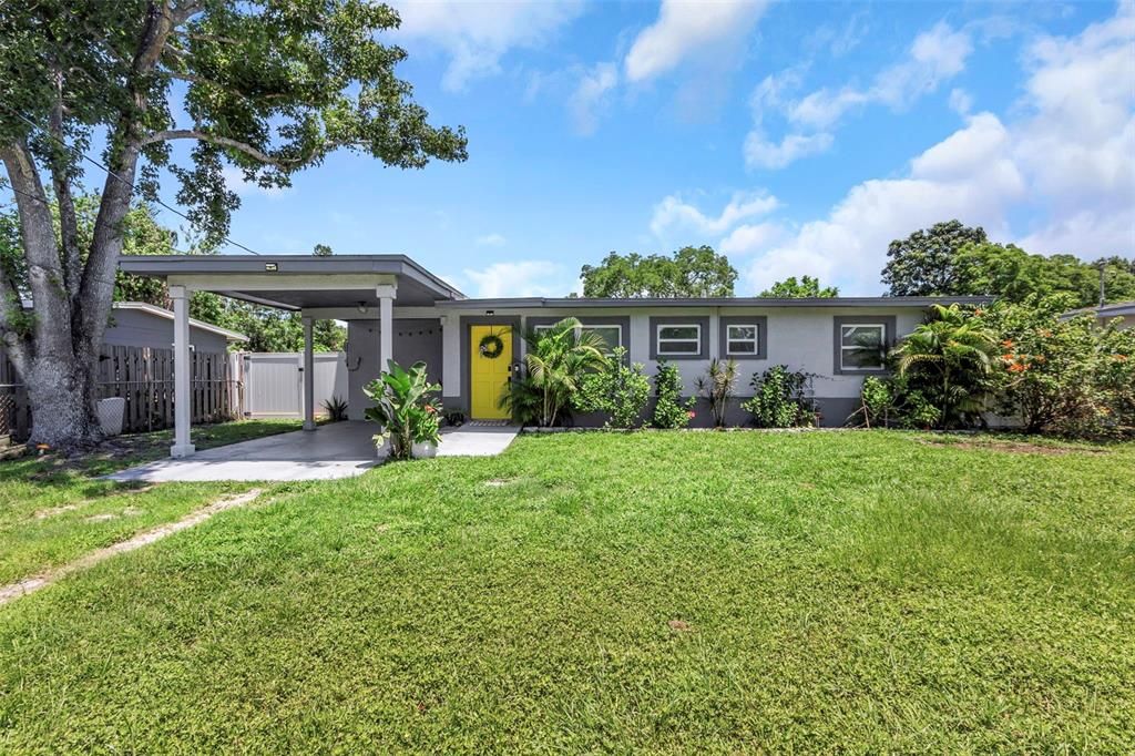 最近售出: $315,000 (3 贝兹, 2 浴室, 960 平方英尺)