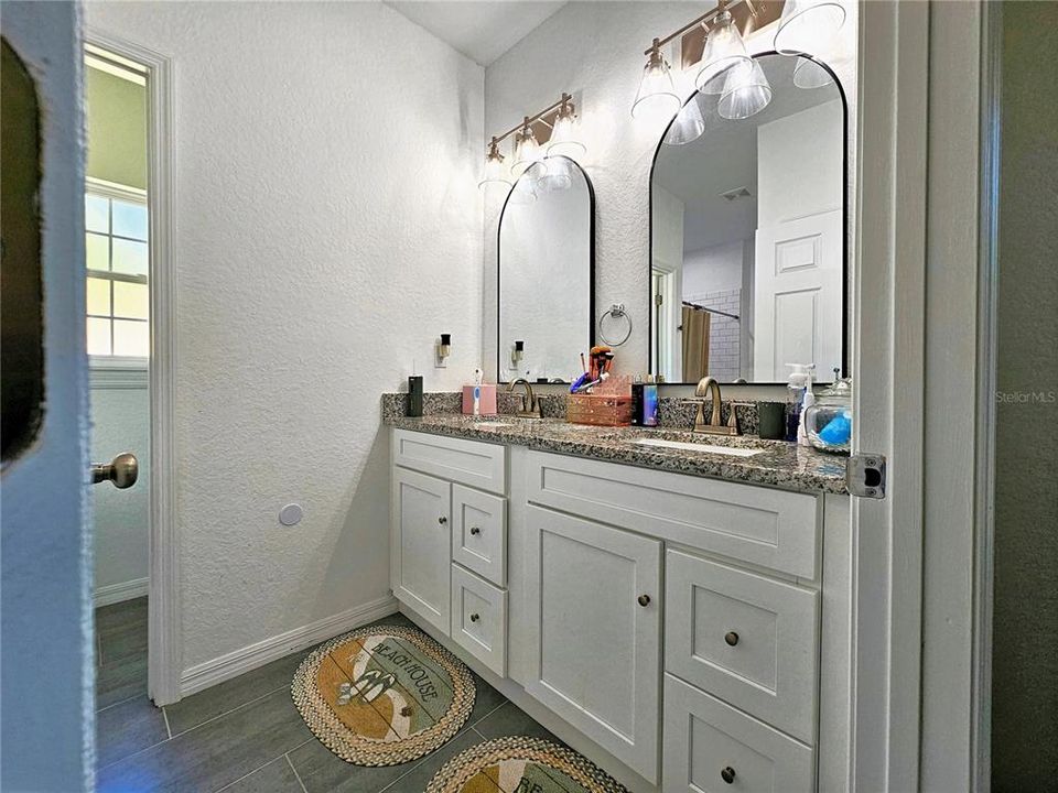 For Sale: $349,777 (3 beds, 2 baths, 1760 Square Feet)