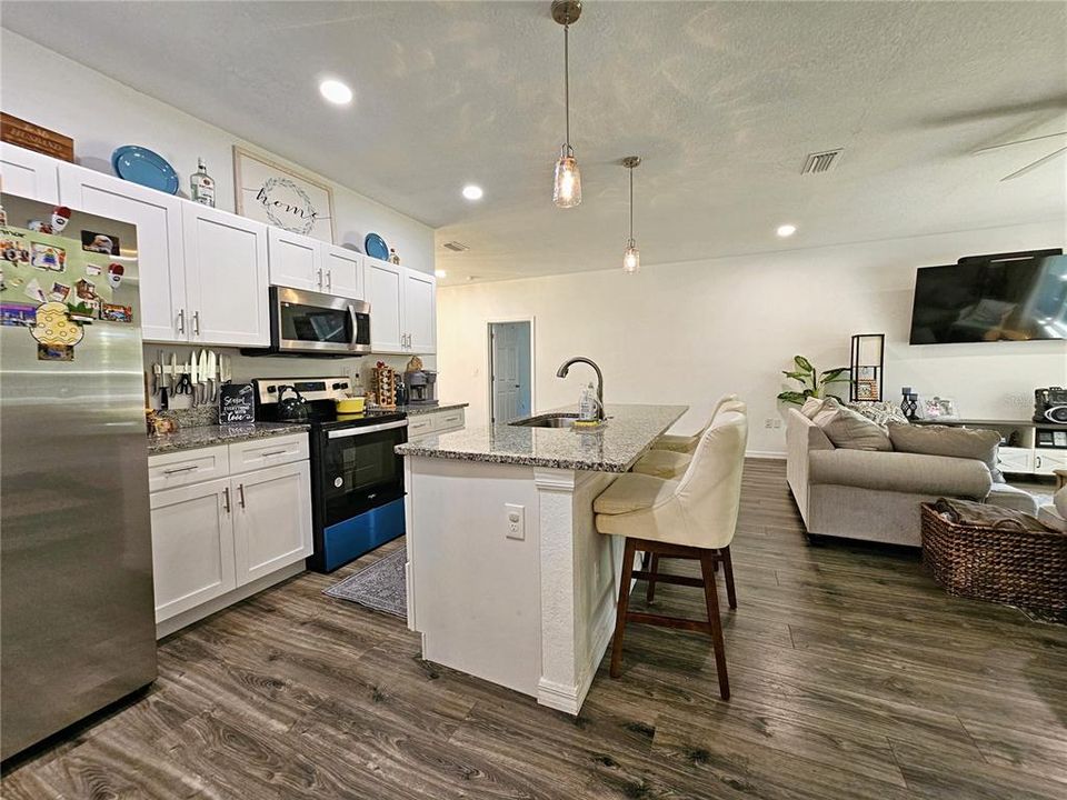 For Sale: $349,777 (3 beds, 2 baths, 1760 Square Feet)