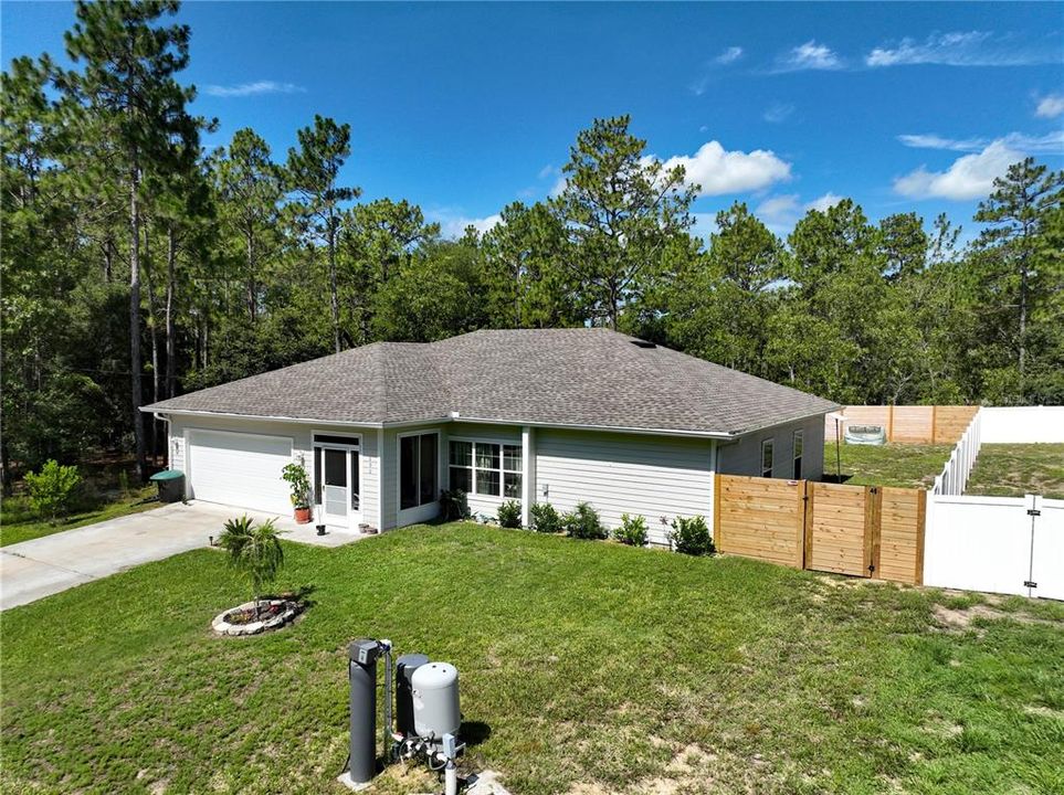 For Sale: $349,777 (3 beds, 2 baths, 1760 Square Feet)