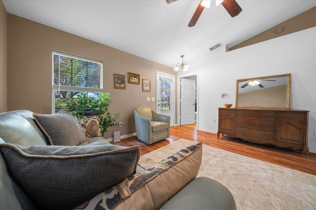 На продажу: $747,000 (3 спален, 2 ванн, 1508 Квадратных фут)