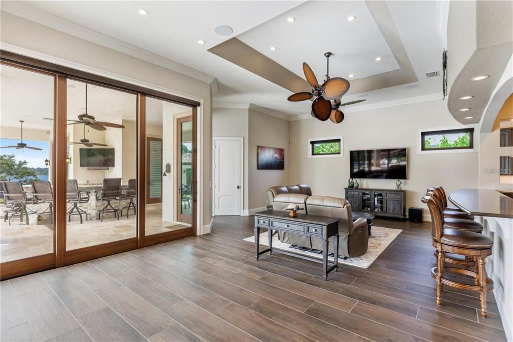 For Sale: $2,795,000 (4 beds, 4 baths, 4463 Square Feet)