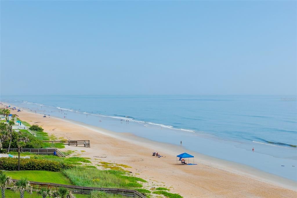 合同活跃: $449,000 (2 贝兹, 2 浴室, 1200 平方英尺)