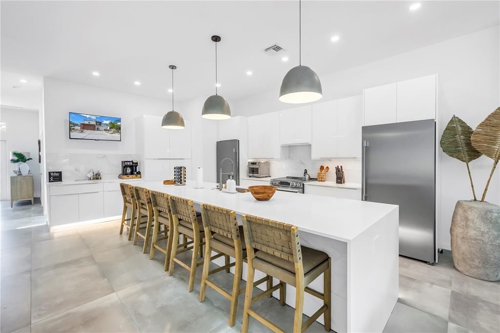 En Renta: $18,500 (6 camas, 6 baños, 3765 Pies cuadrados)