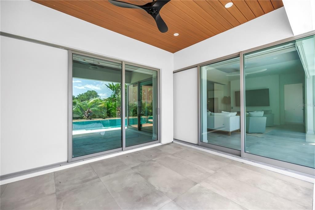 En Renta: $18,500 (6 camas, 6 baños, 3765 Pies cuadrados)