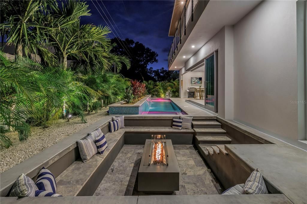 En Renta: $18,500 (6 camas, 6 baños, 3765 Pies cuadrados)