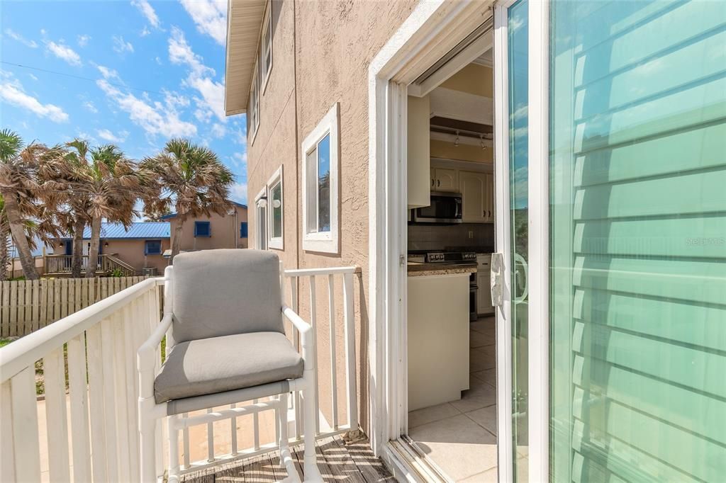 待售: $285,000 (3 贝兹, 3 浴室, 1420 平方英尺)