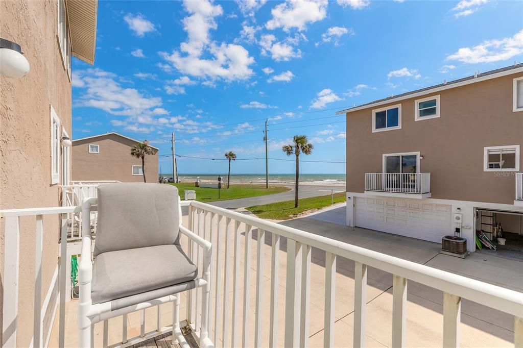 待售: $285,000 (3 贝兹, 3 浴室, 1420 平方英尺)