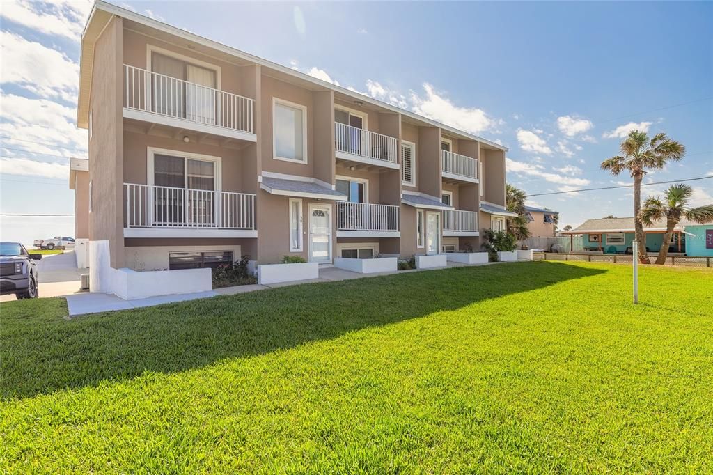 待售: $285,000 (3 贝兹, 3 浴室, 1420 平方英尺)