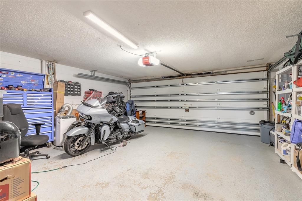 待售: $285,000 (3 贝兹, 3 浴室, 1420 平方英尺)