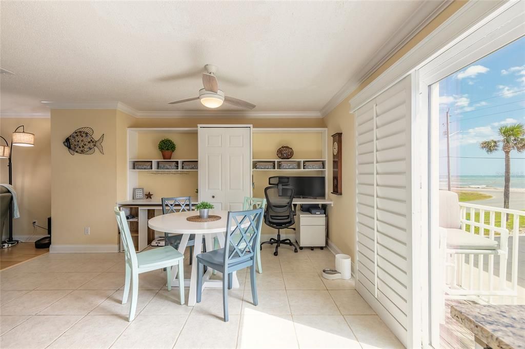 待售: $285,000 (3 贝兹, 3 浴室, 1420 平方英尺)