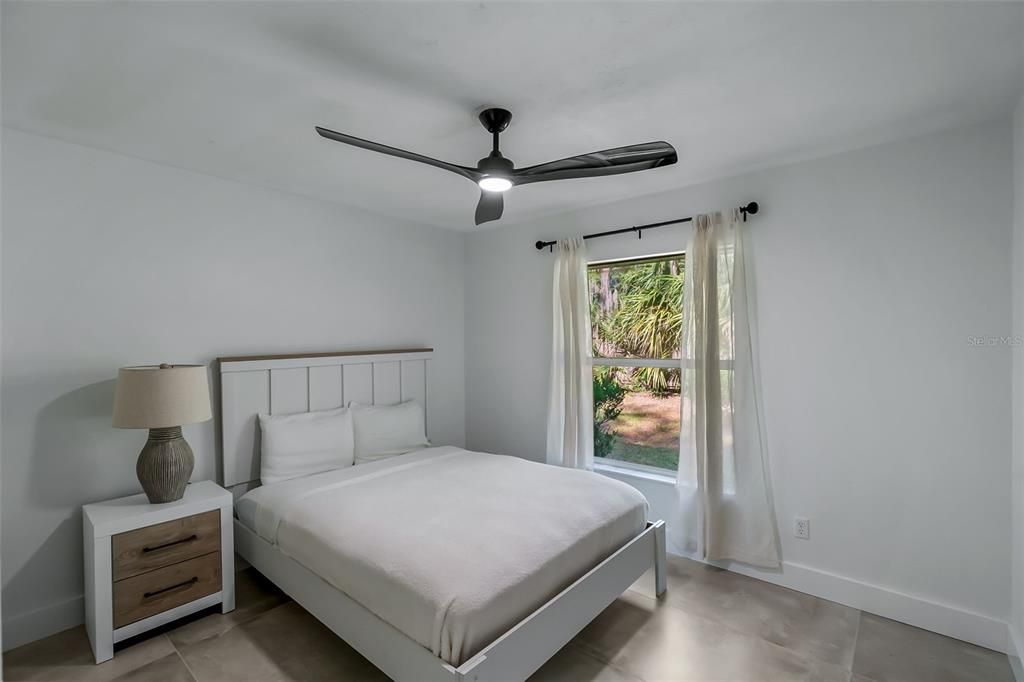 待售: $399,000 (4 贝兹, 2 浴室, 2148 平方英尺)