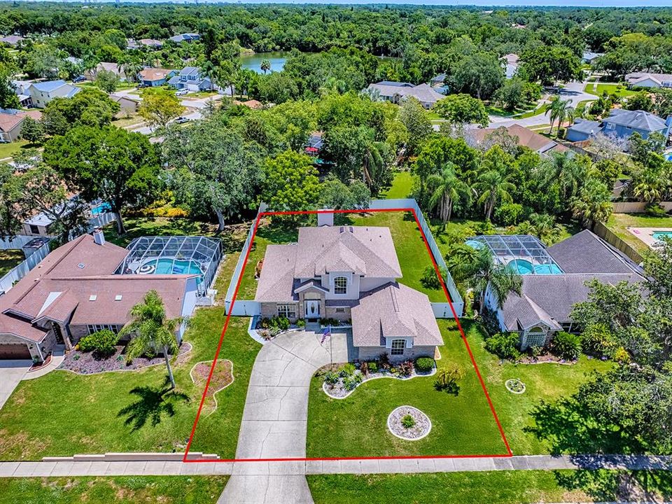 Activo con contrato: $399,999 (3 camas, 2 baños, 2043 Pies cuadrados)