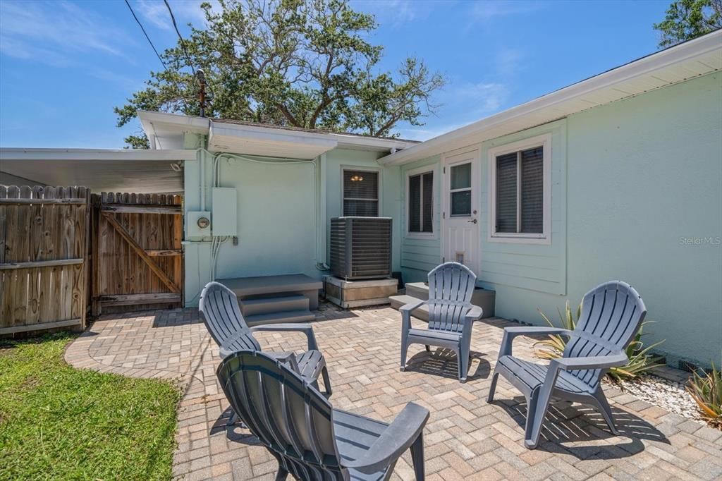 En Venta: $799,000 (4 camas, 3 baños, 1446 Pies cuadrados)