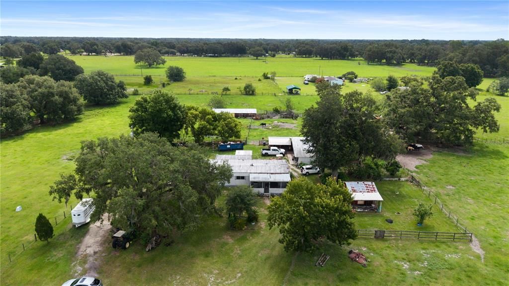 For Sale: $580,000 (3 beds, 3 baths, 1344 Square Feet)