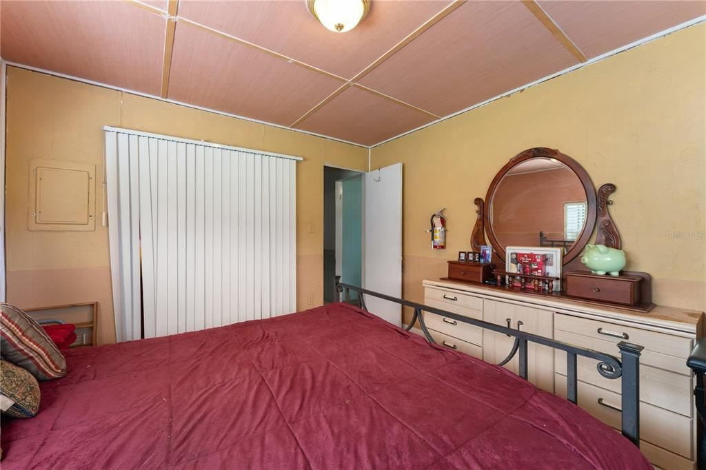 For Sale: $580,000 (3 beds, 3 baths, 1344 Square Feet)