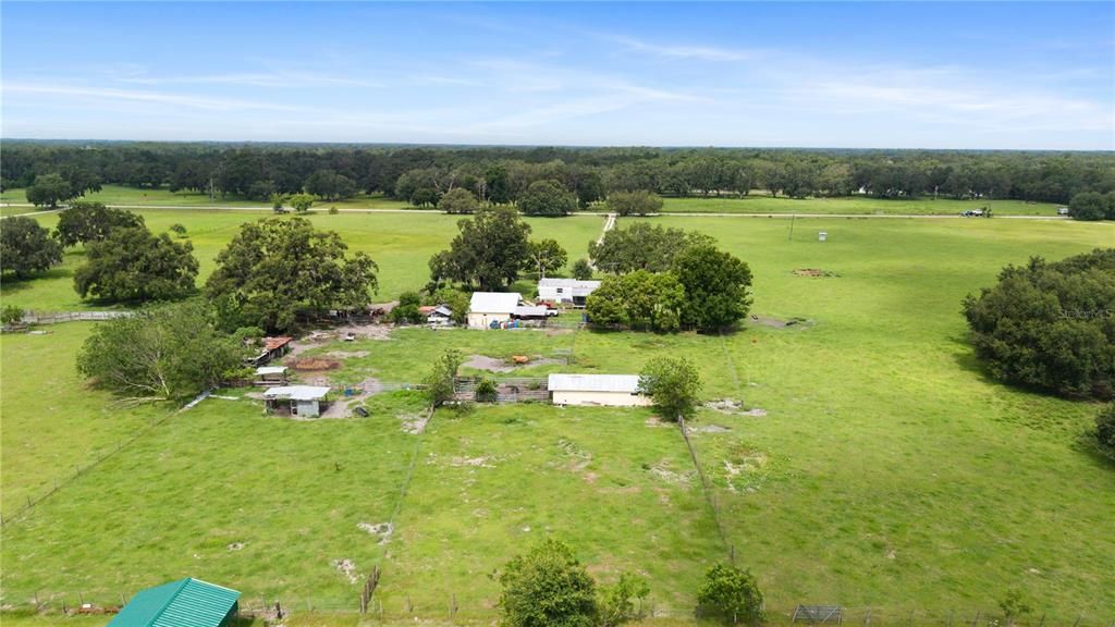 For Sale: $580,000 (3 beds, 3 baths, 1344 Square Feet)