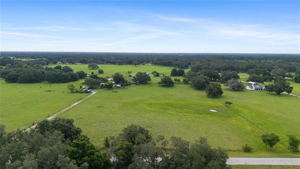 For Sale: $580,000 (3 beds, 3 baths, 1344 Square Feet)