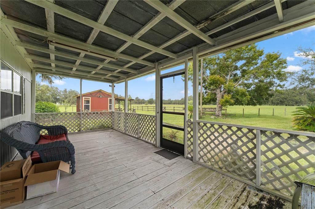 For Sale: $580,000 (3 beds, 3 baths, 1344 Square Feet)