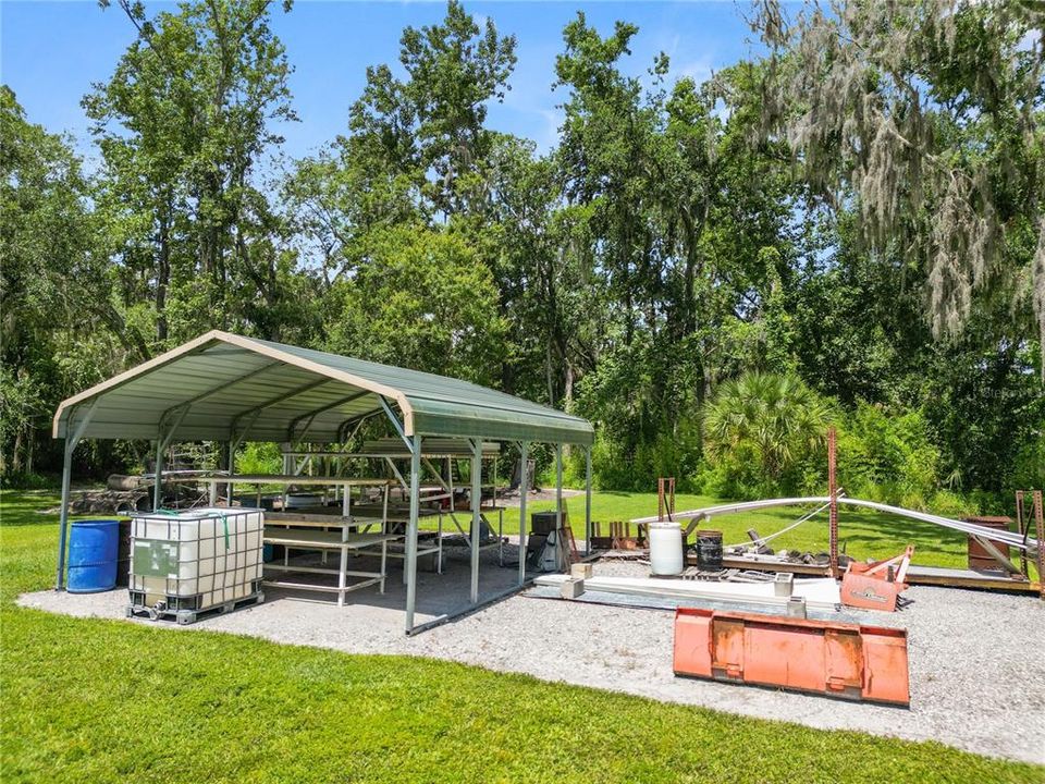 На продажу: $725,000 (3 спален, 2 ванн, 1647 Квадратных фут)