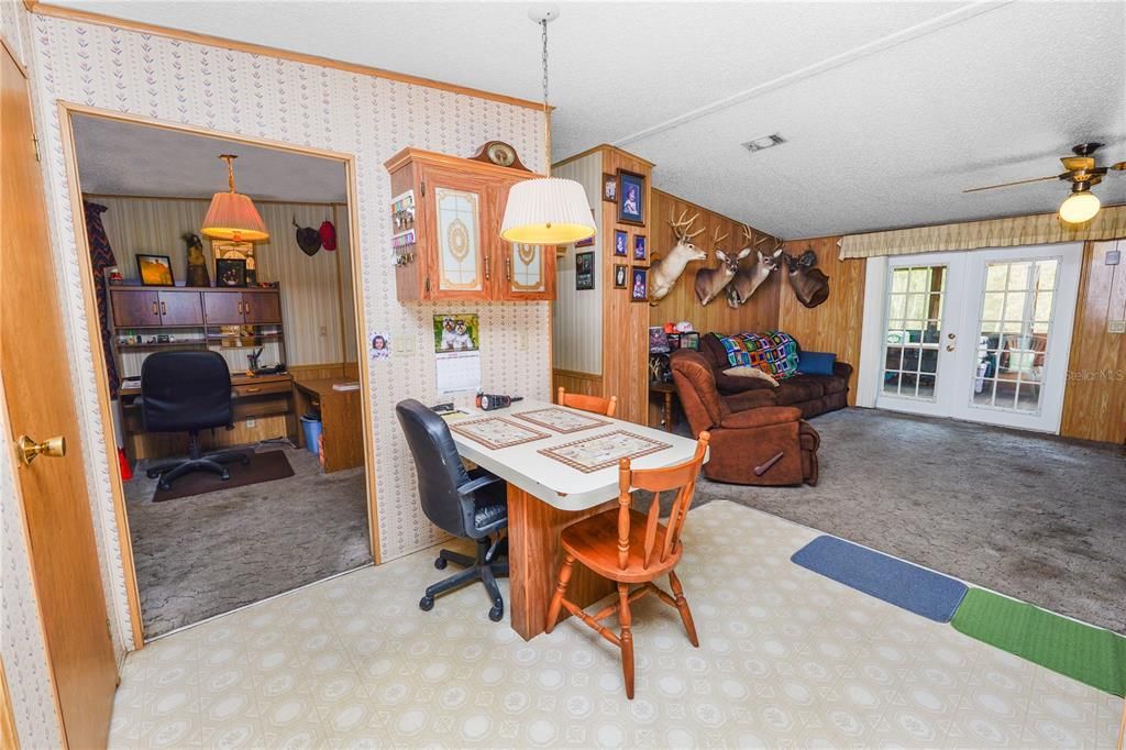 На продажу: $725,000 (3 спален, 2 ванн, 1647 Квадратных фут)