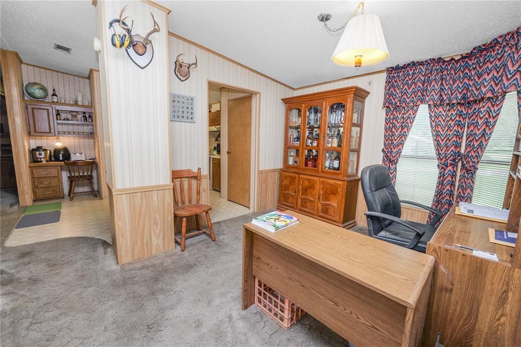 На продажу: $725,000 (3 спален, 2 ванн, 1647 Квадратных фут)