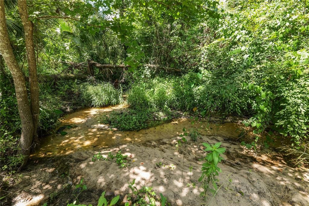 На продажу: $725,000 (3 спален, 2 ванн, 1647 Квадратных фут)