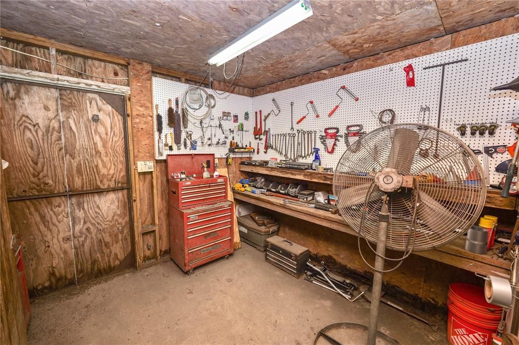 На продажу: $725,000 (3 спален, 2 ванн, 1647 Квадратных фут)