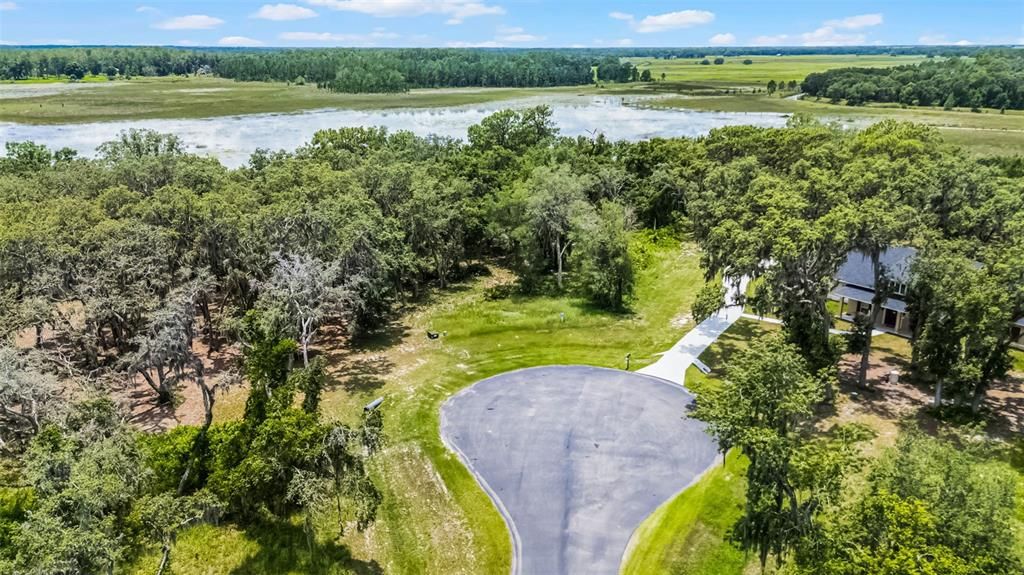 En Venta: $200,000 (16.42 acres)